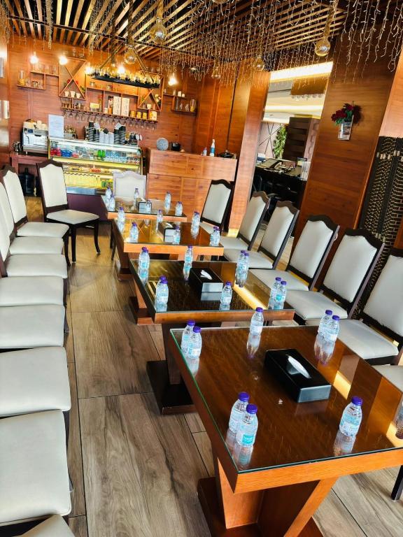 Posezení v ubytování فندق السلطنة جازان -Alsltanah Jazan Hotel
