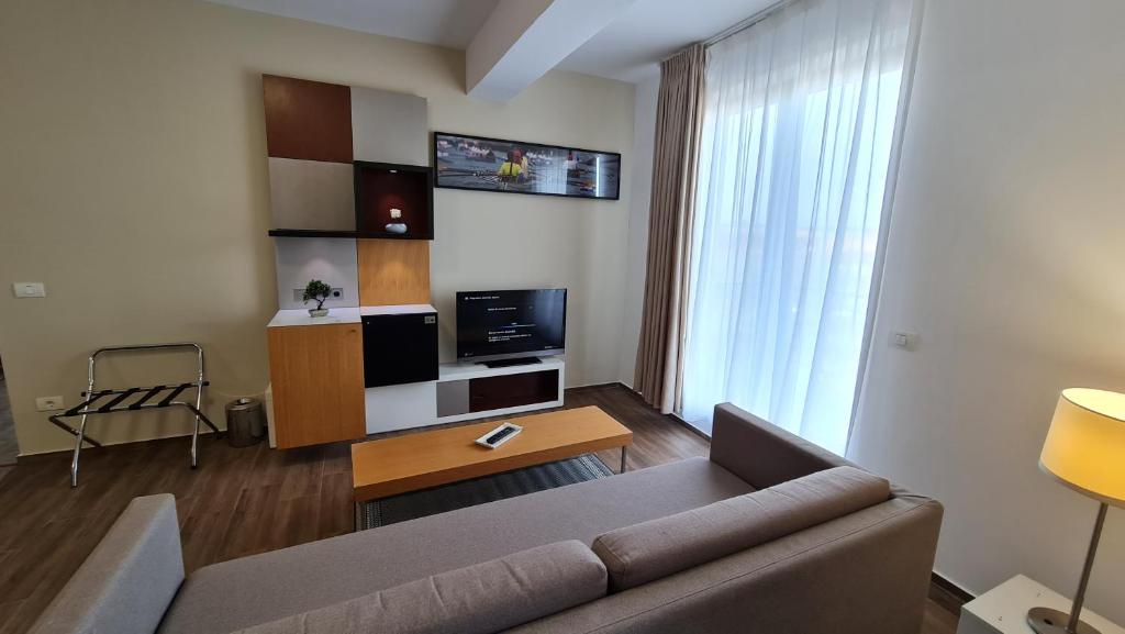 TV a/nebo společenská místnost v ubytování Jafar Resort 6