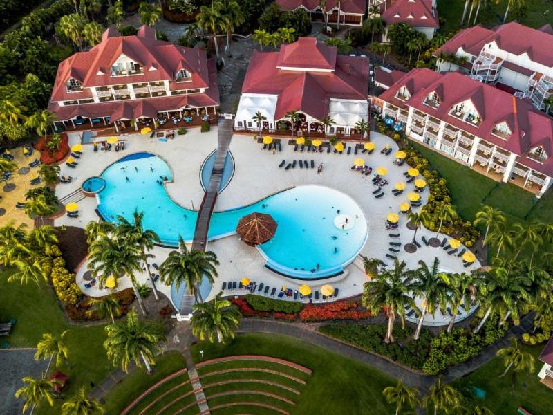 Piscina di Couleur Caraïbes-TI EVASION appartement dans un hôtel 3 étoiles vue mer o nelle vicinanze