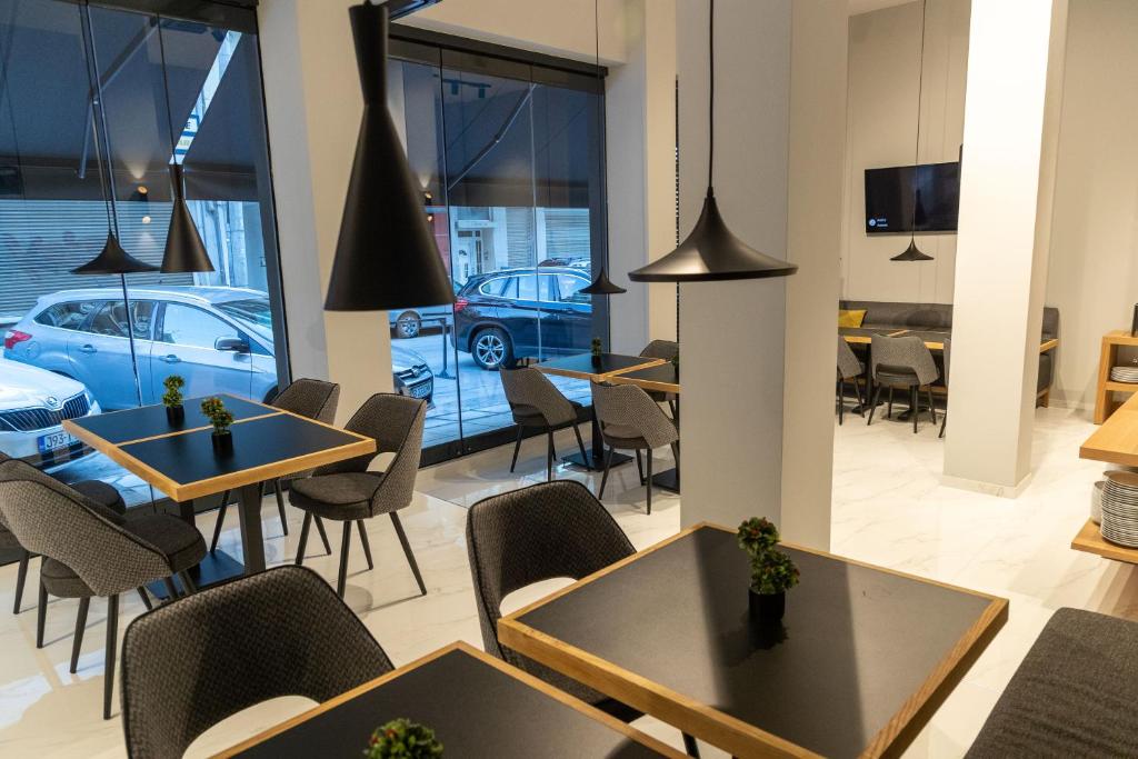 Posedenie v ubytovaní Grand Port Suites