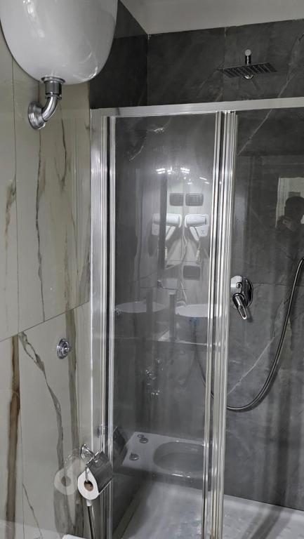 HOTEL CRISARI - Resim 8