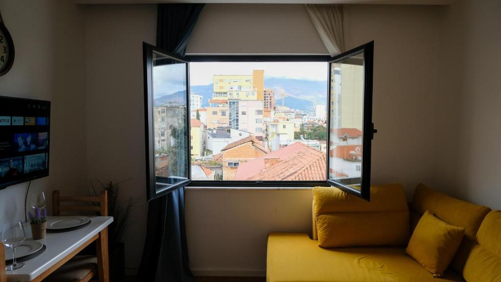 2E Center Apartment - Imazhi 6