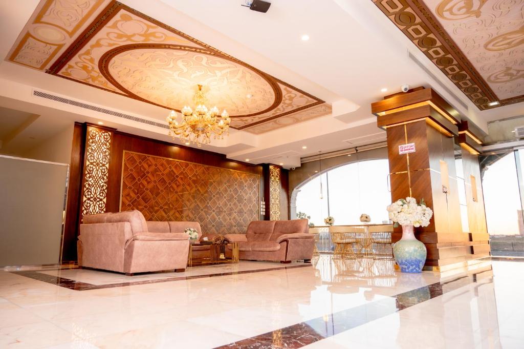 Posezení v ubytování Areen Hotel فندق ارين