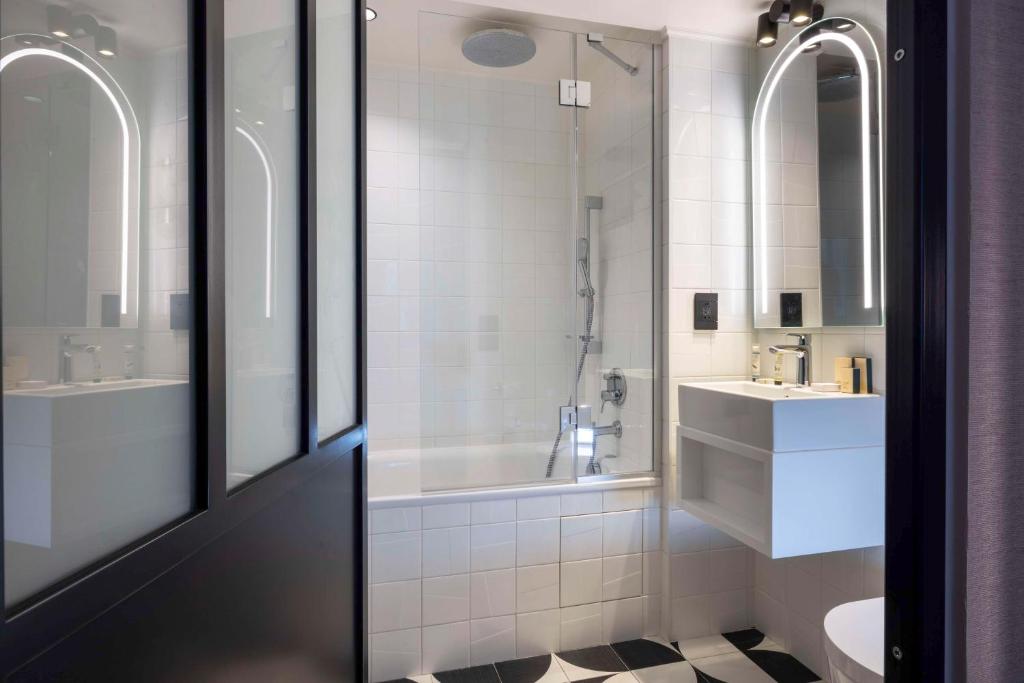 Best Western Bretagne Montparnasse - Resim 18