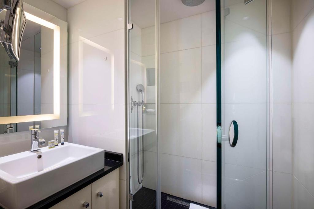 Best Western Bretagne Montparnasse - Resim 21