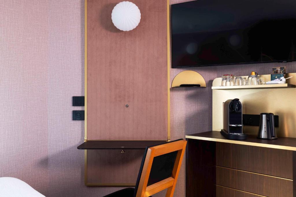 Best Western Bretagne Montparnasse - Resim 15