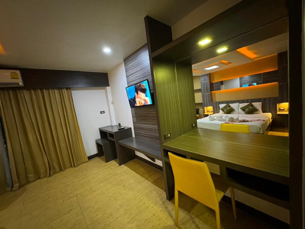 MrMac's Place - Resim 43