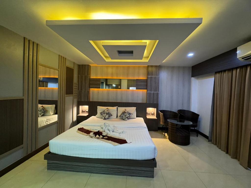 MrMac's Place - Resim 31