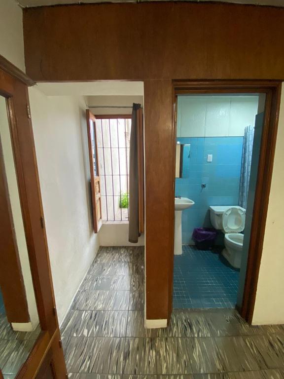 Koupelna v ubytování HOTEL FLAMINGOS DE CIUDAD GUZMAN