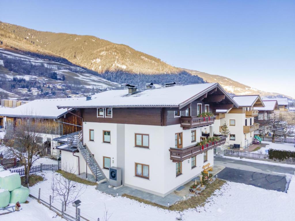 Nespecifikovaný výhled na hory nebo výhled na hory při pohledu z apartmánu