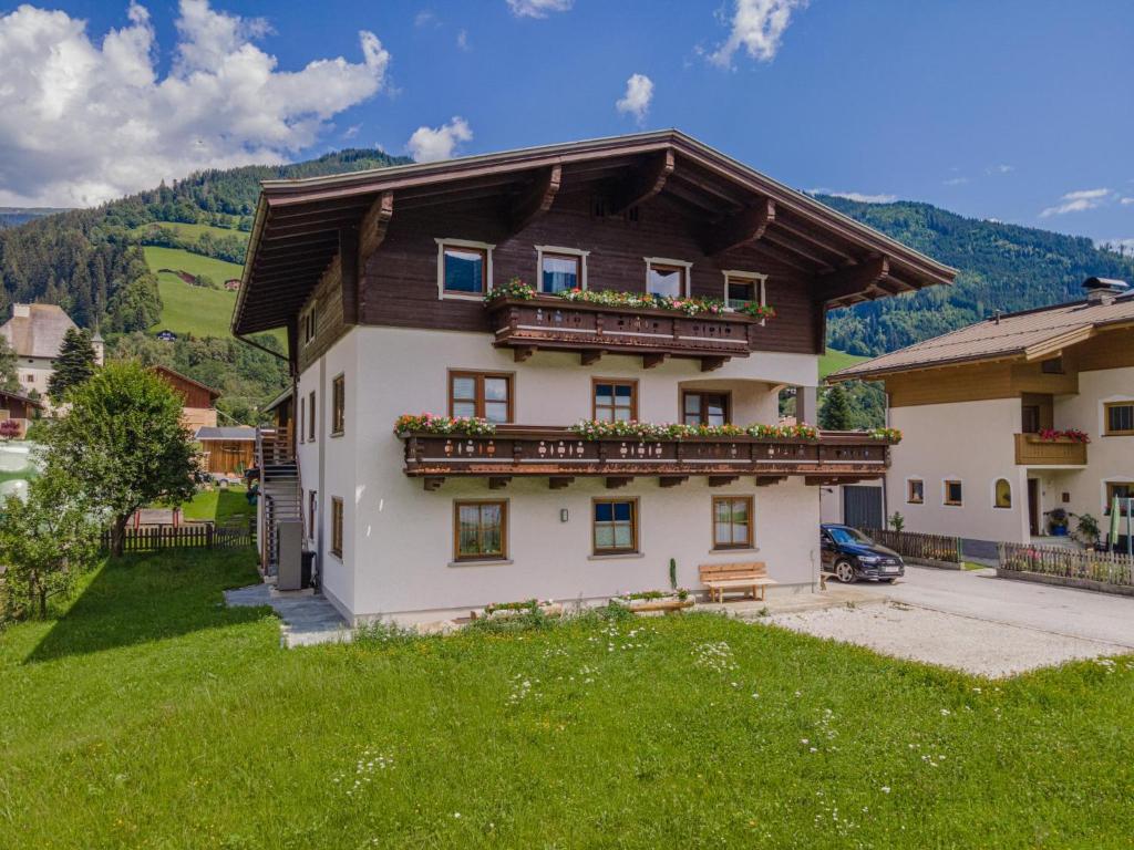 Nespecifikovaný výhled na hory nebo výhled na hory při pohledu z apartmánu
