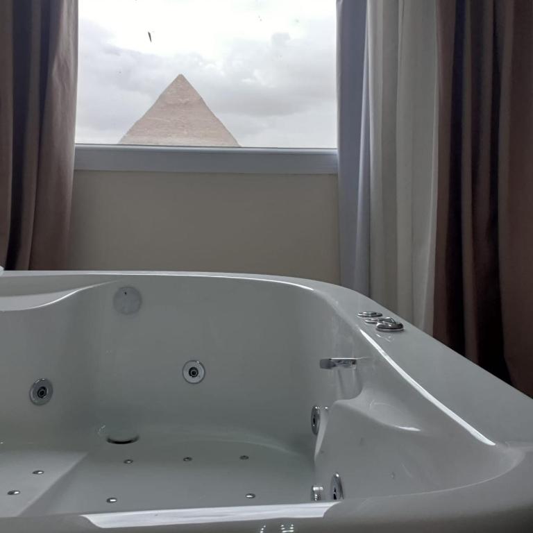 Soul Pyramids View - 18