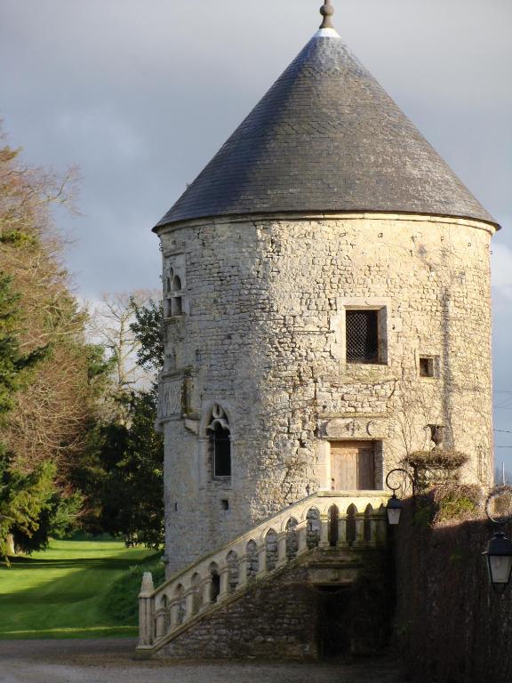 Fotografie z fotogalerie ubytování Grand Hôtel "Château de Sully" - Piscine & Spa -Teritoria v destinaci Sully