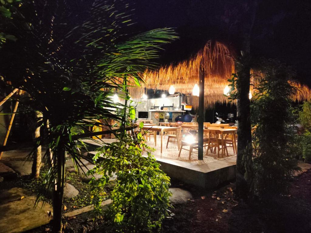 Zahrada ubytování D'Nanda mini hotel Ubud