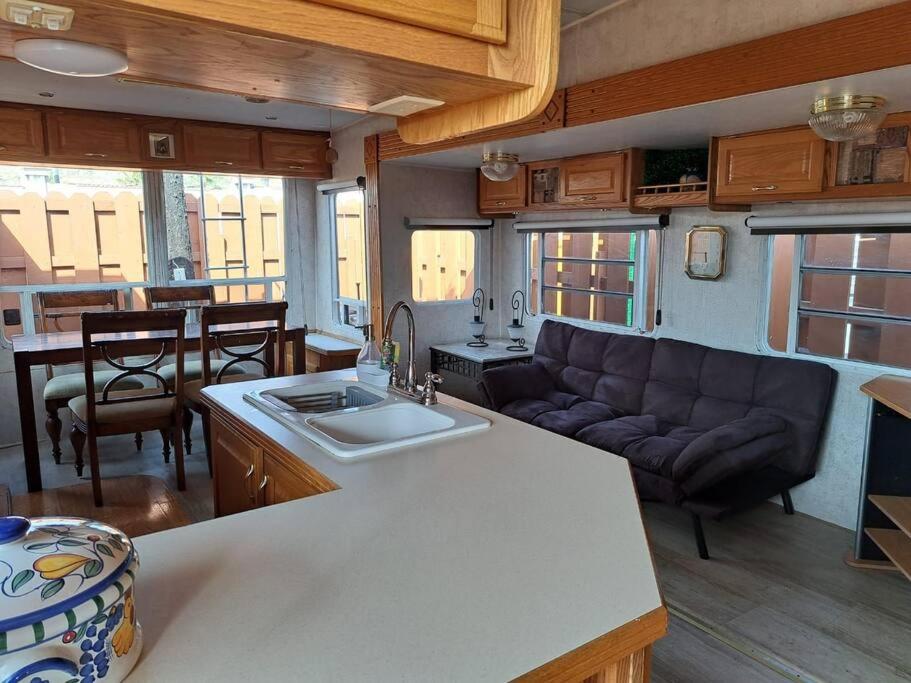 Sunset Trailer Park RV # 3 - One-Bedroom Apartment