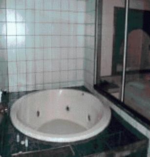  Lips Motel (Adult Only)