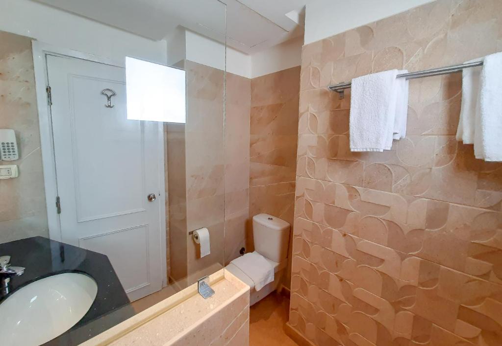 Koupelna v ubytování Beau Site Hotel