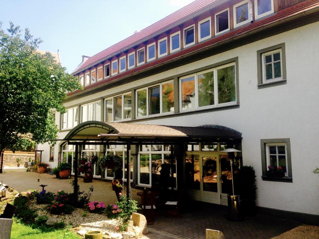 Zahrada ubytování Dein Gutshof Hotel & Ferienwohnungen