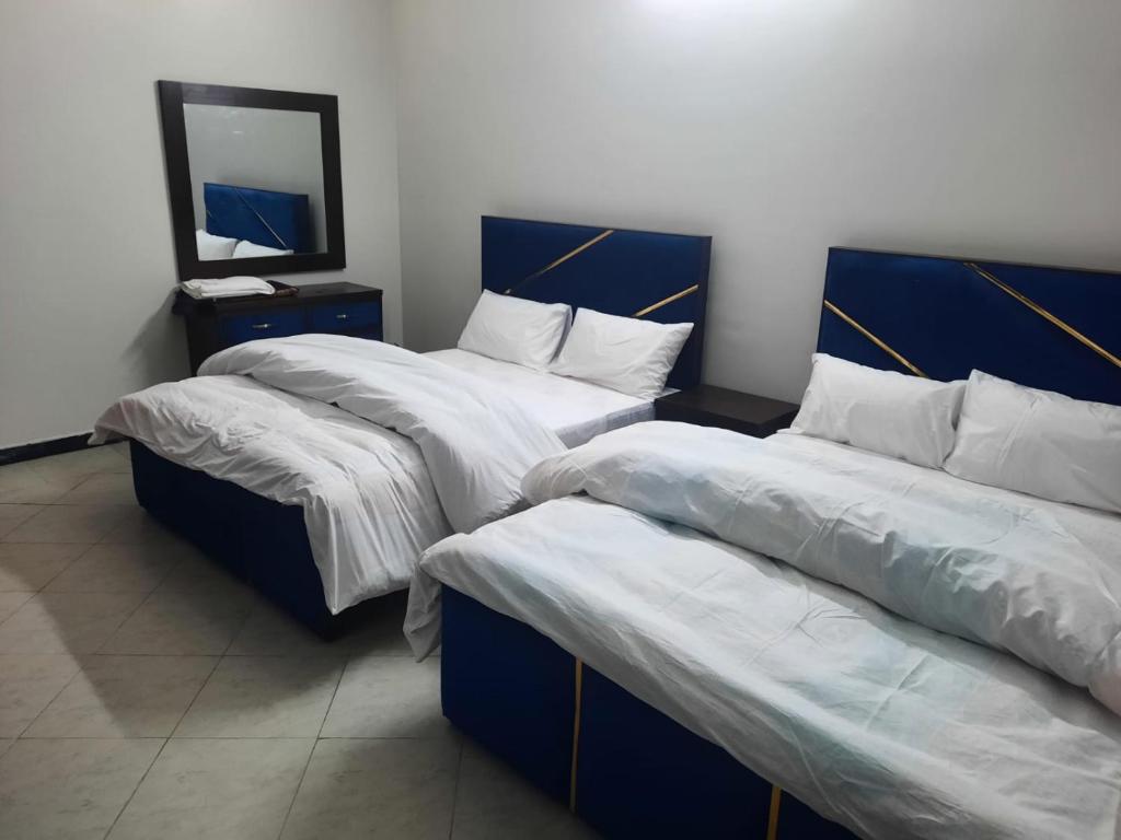 Morbex Inn Hotel Islamabad - Comfort Triple Room