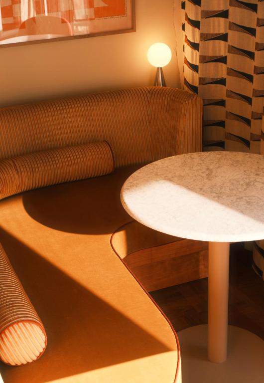 Locke am Platz Zurich - Resim 16