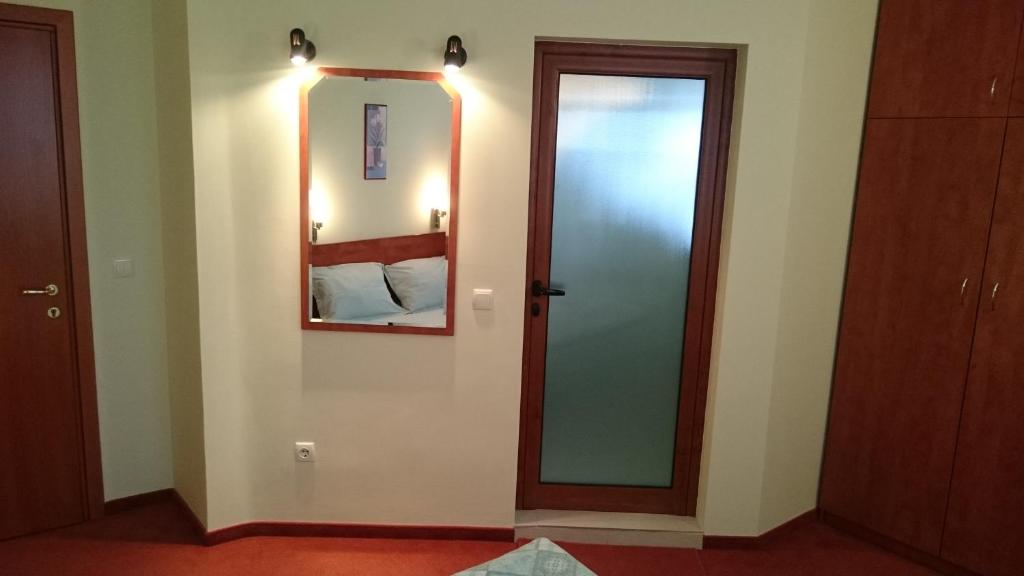 Postel nebo postele na pokoji v ubytování Classic Hotel