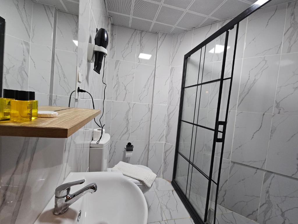 Koupelna v ubytování Asitane Life Hotel