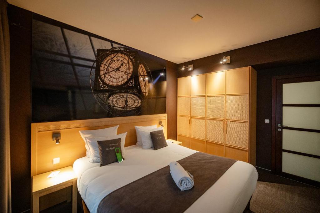 Postel nebo postele na pokoji v ubytování Hotel & Aparthotel Casteau Resort Mons Soignies
