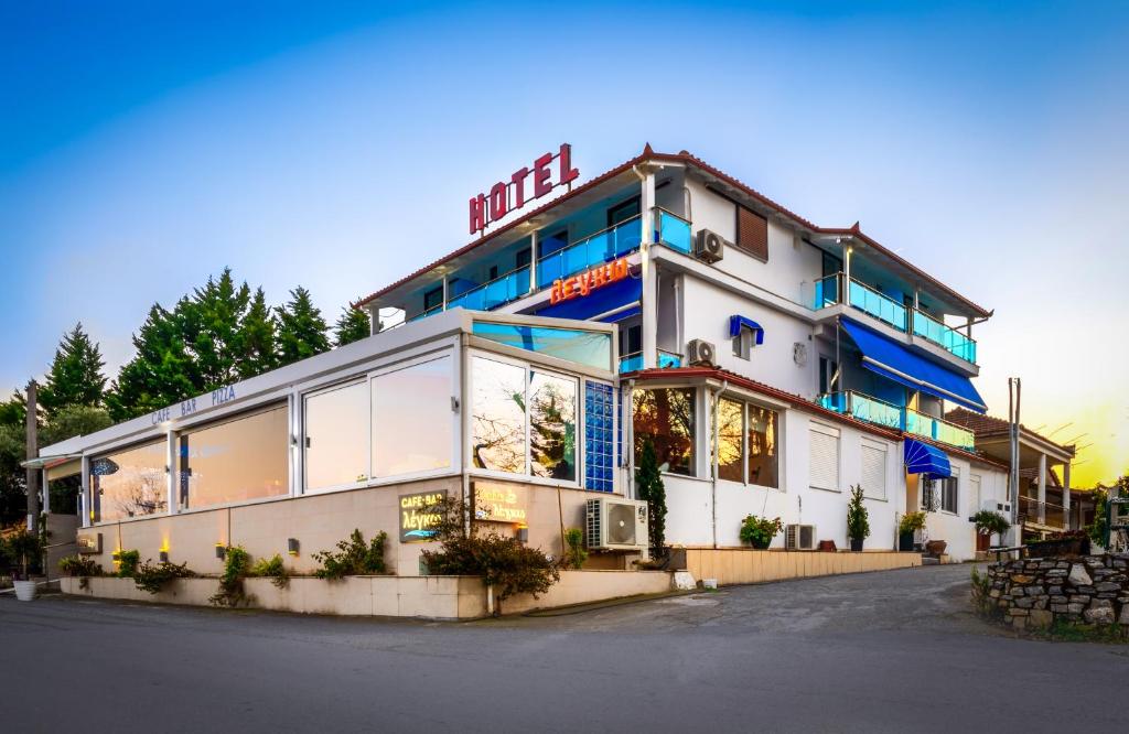 Budova, kde se hotel nachází