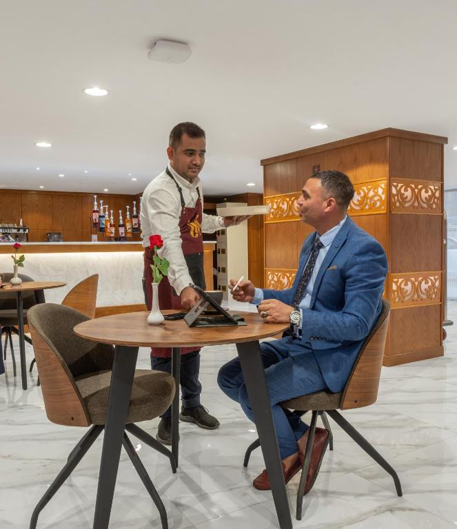 Hosté ubytování فندق روز جدة 2