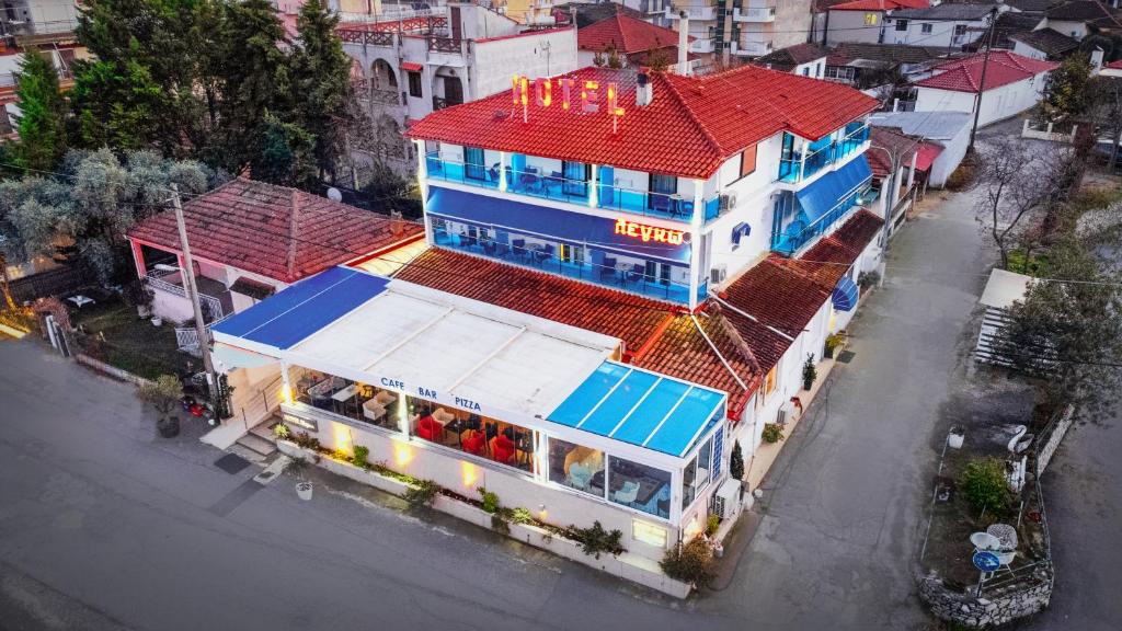Budova, kde se hotel nachází