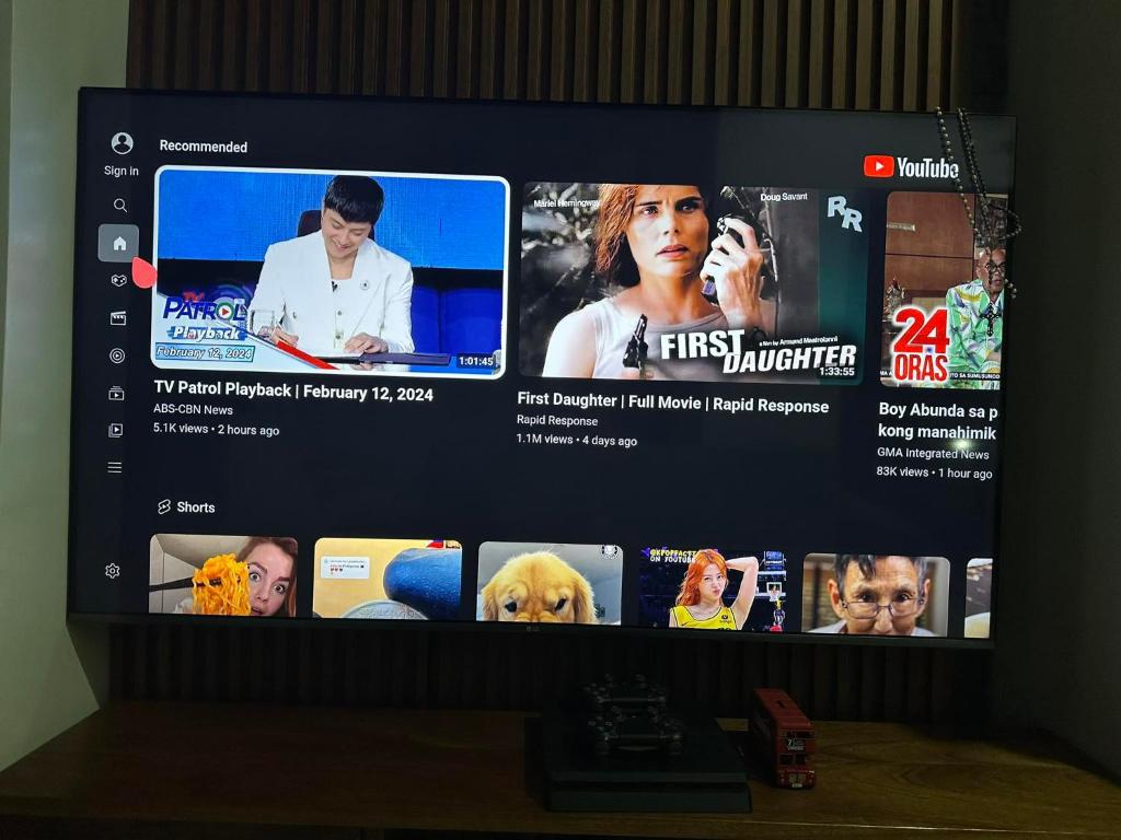 TV a/nebo společenská místnost v ubytování Burj Calapan