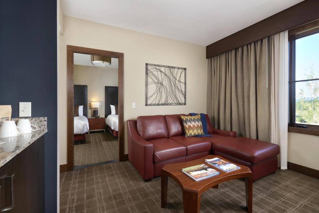 Tetherow Hotel - 