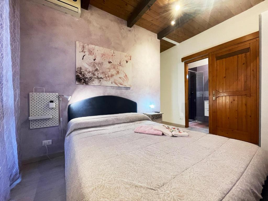 Pizzicalaluna Agriturismo Olistico sulle Colline di Pianoro - 泳池景小型套房