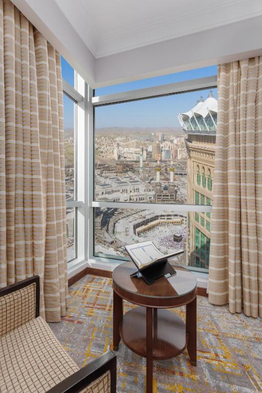 Swissotel Al Maqam Makkah - Kaaba Two Bedroom Suite