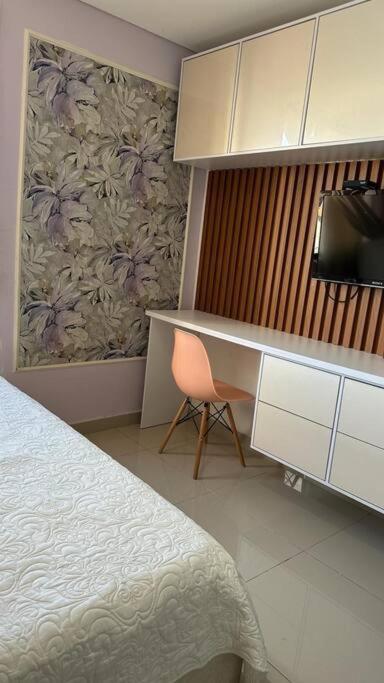 Letto o letti in una camera di Hermoso Apto con excelente ubicación