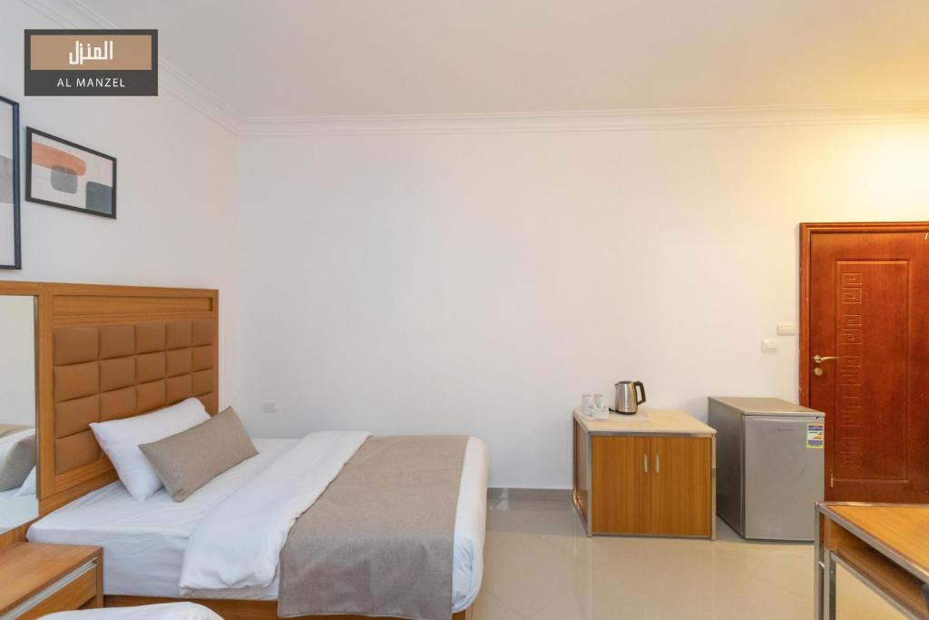 Al Manzel Sheikh Zayed - 10