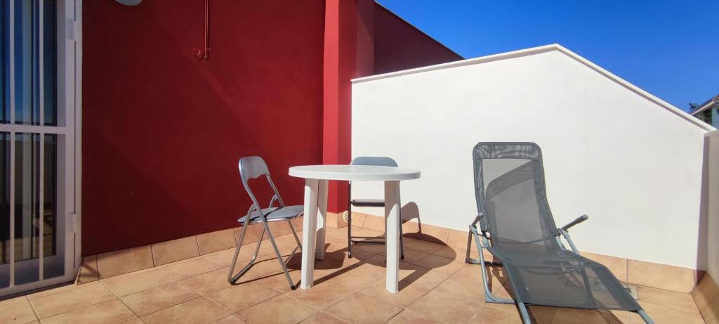 Fotografia z galérie ubytovania Tabarca Chalet con jardín y piscina comunitaria v destinácii Peñíscola