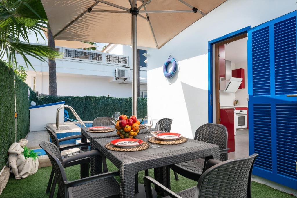 Fotografie z fotogalerie ubytování Villa Faisan con piscina privada v destinaci Alcúdia