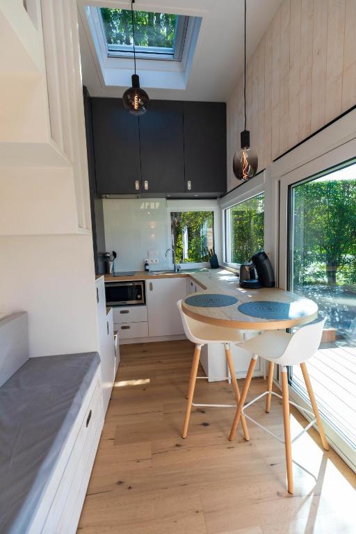 Fotografie z fotogalerie ubytování Tiny house avec vue sur les étoiles v destinaci Jalhay
