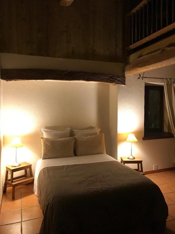 La Grange - Double Room With Private Bathroom