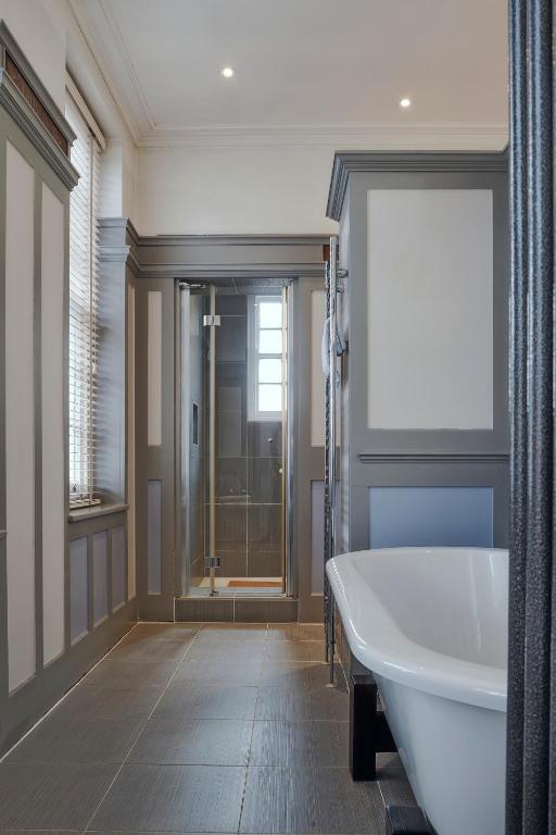 Rose and Crown Stoke Newington - Resim 12