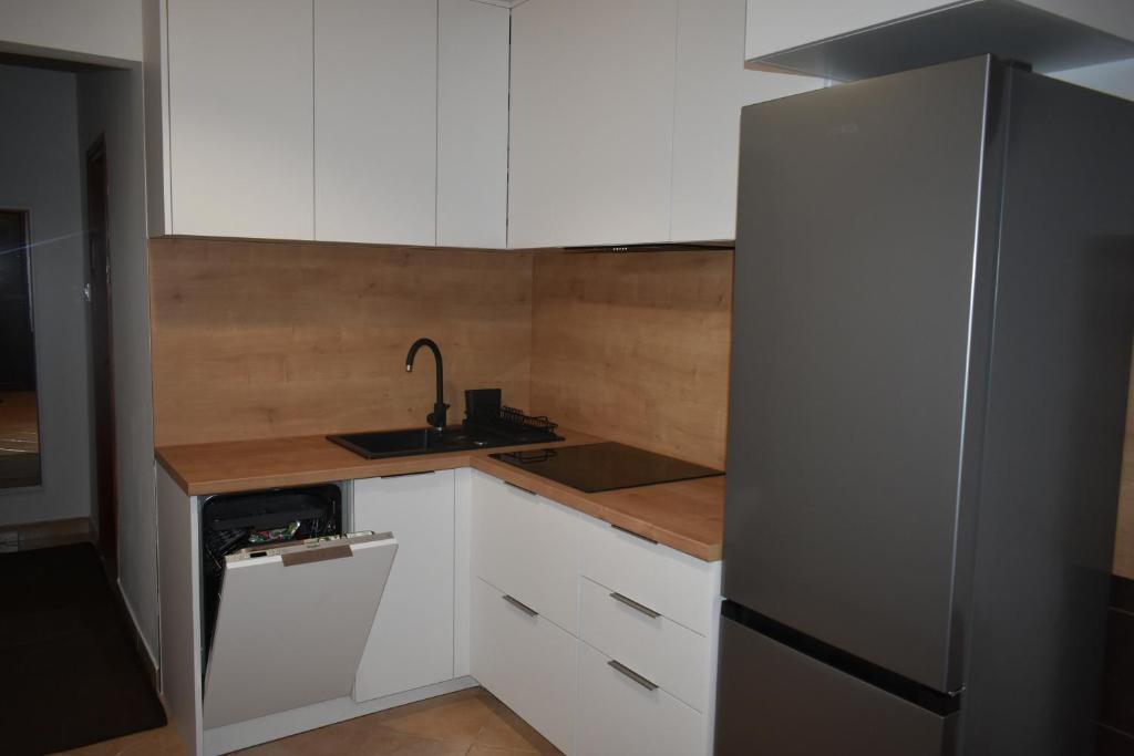 Zdjęcie z galerii obiektu Apartments Krolo w mieście Zadar