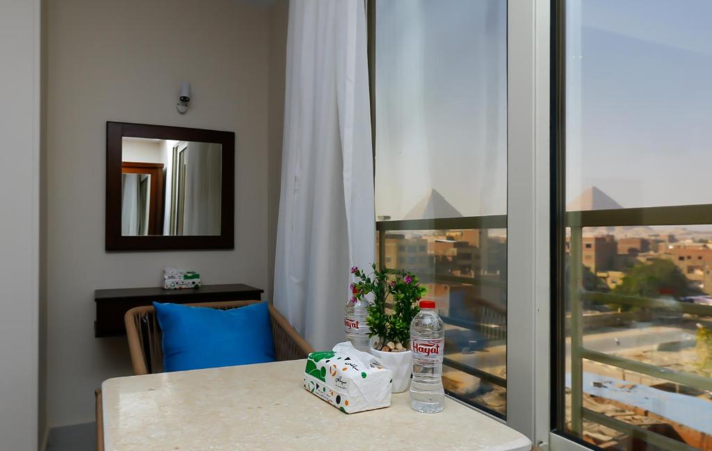 Foto dalla galleria di Diamond Pyramids View Inn a Il Cairo