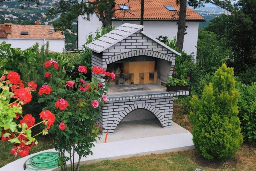 Zahrada ubytování Apartments for families with children Opatija - Pobri, Opatija - 7890