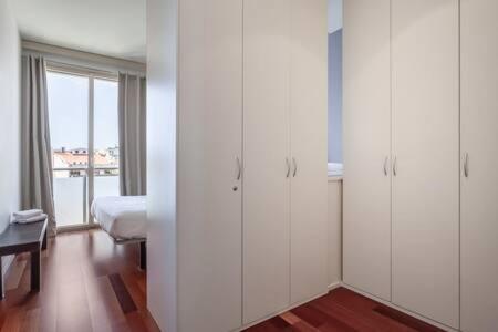 The Collection Barcelona - Wonderful 2-bd apart with balcony Plaza Cataluña