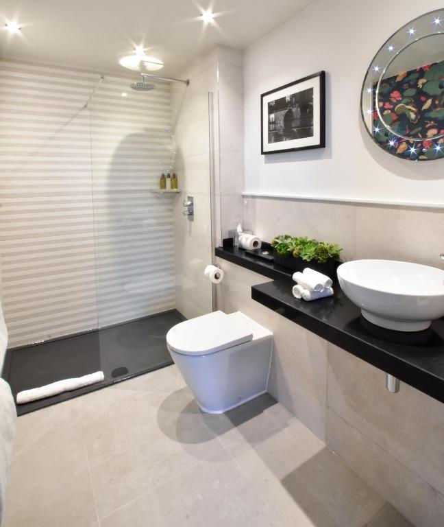 The Rutland Hotel & Apartments - Resim 17