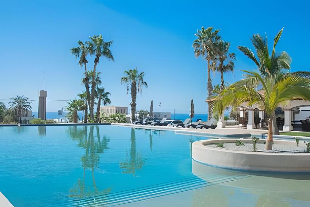 3BR vista al mar zona Tezal, Cabo San Lucas (updated prices 2024)