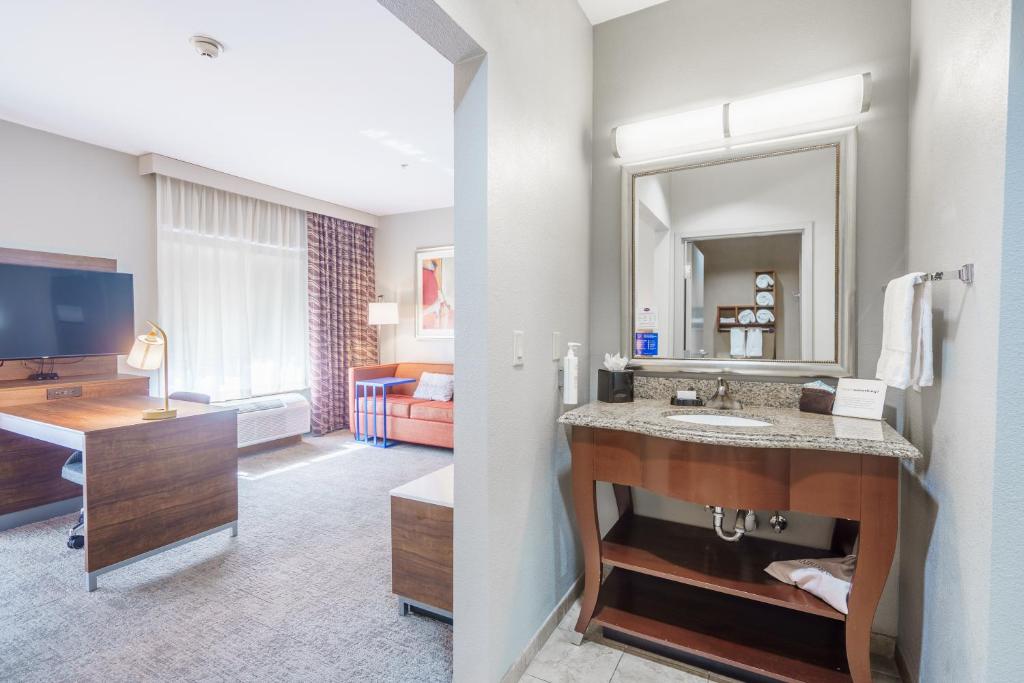 TV a/nebo společenská místnost v ubytování Hampton Inn & Suites Abilene I-20
