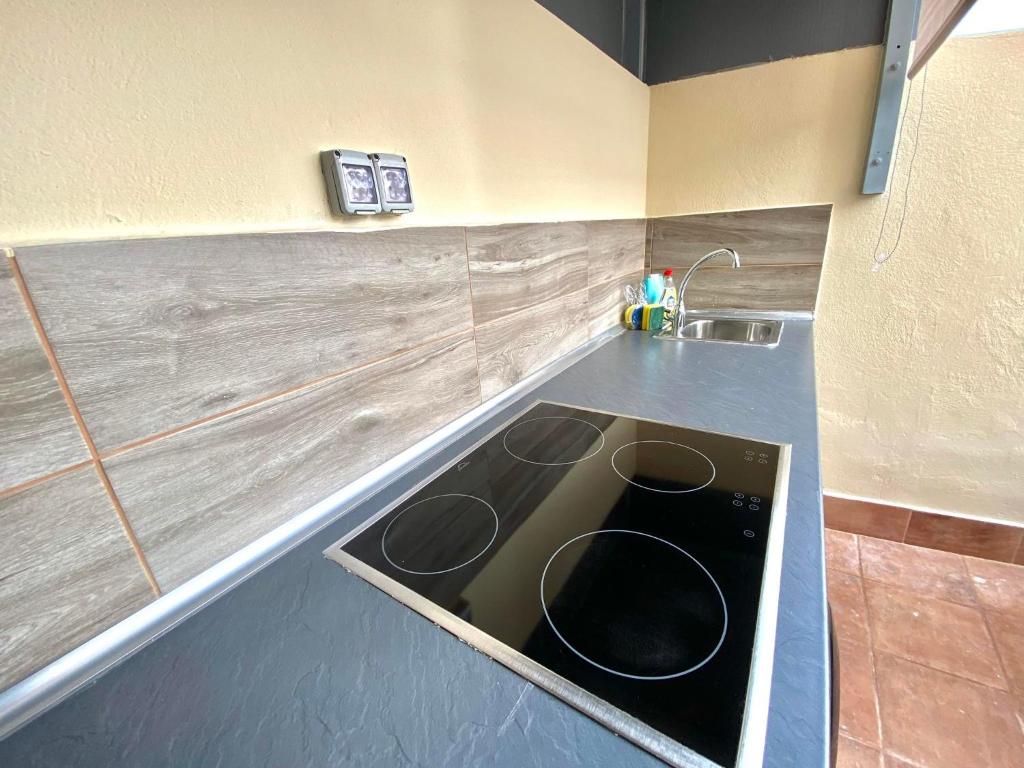 Kuchyň nebo kuchyňský kout v ubytování Sofia35