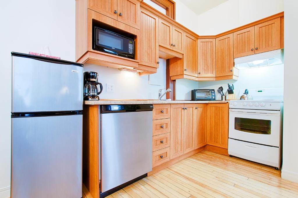Le Haute Ville - Appartement Met Bank Bed - Begane Grond 1